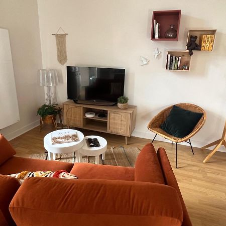 Appartement Calme Avec Balcons & Vue Sur Thermes 비시 외부 사진