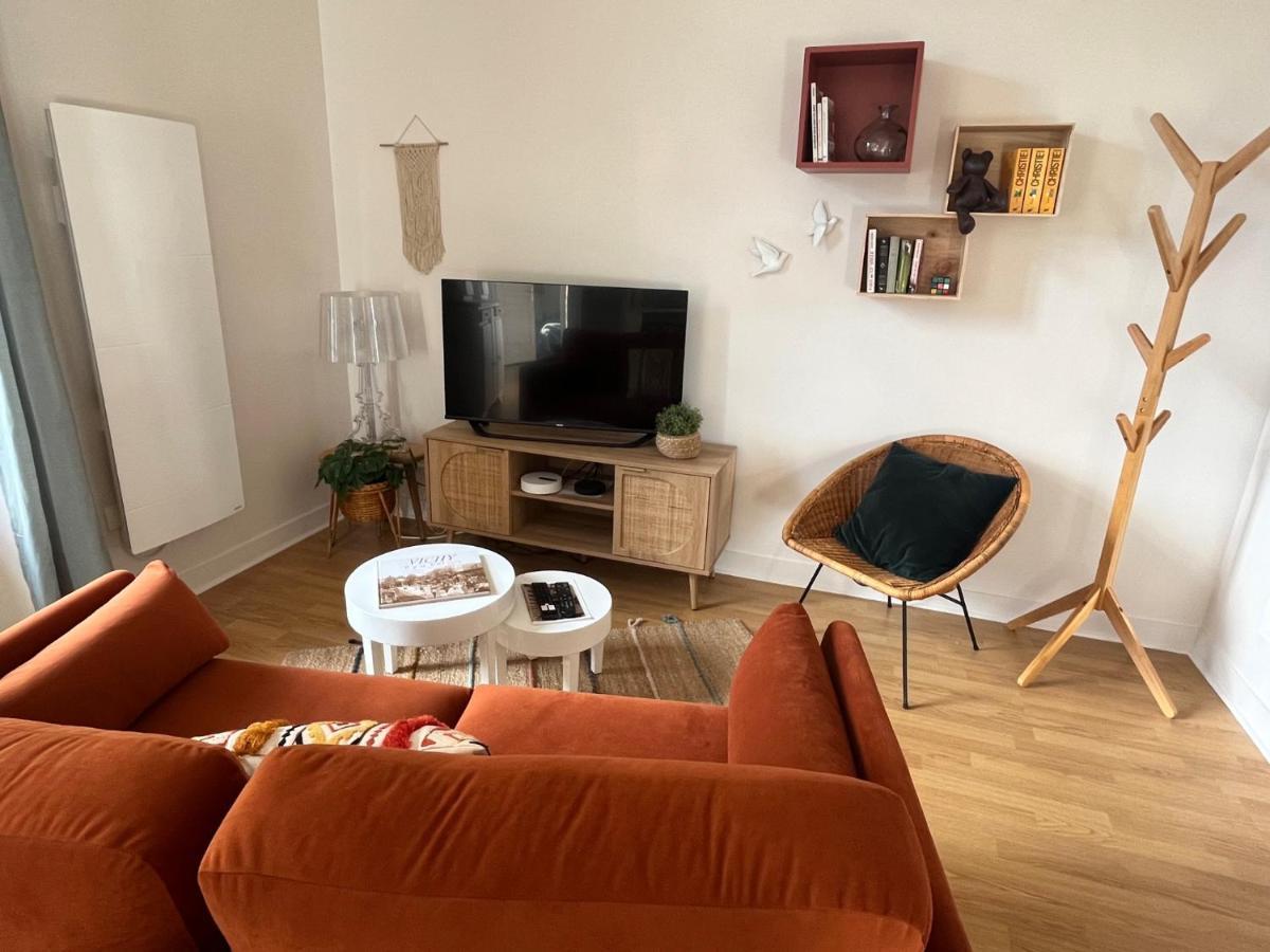 Appartement Calme Avec Balcons & Vue Sur Thermes 비시 외부 사진